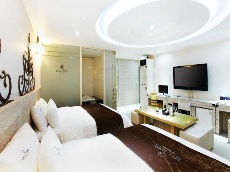 Hwaseong Bell Hotel מראה חיצוני תמונה