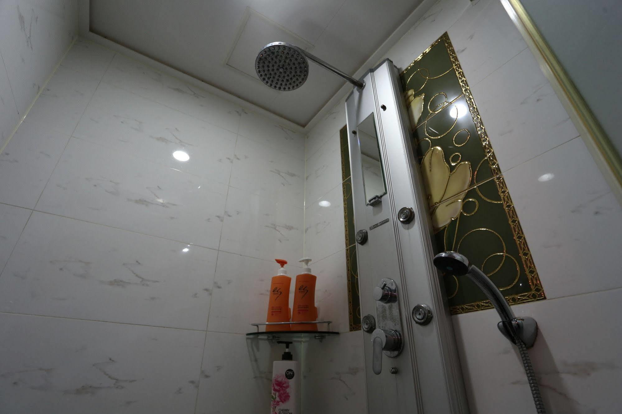 Hwaseong Bell Hotel מראה חיצוני תמונה