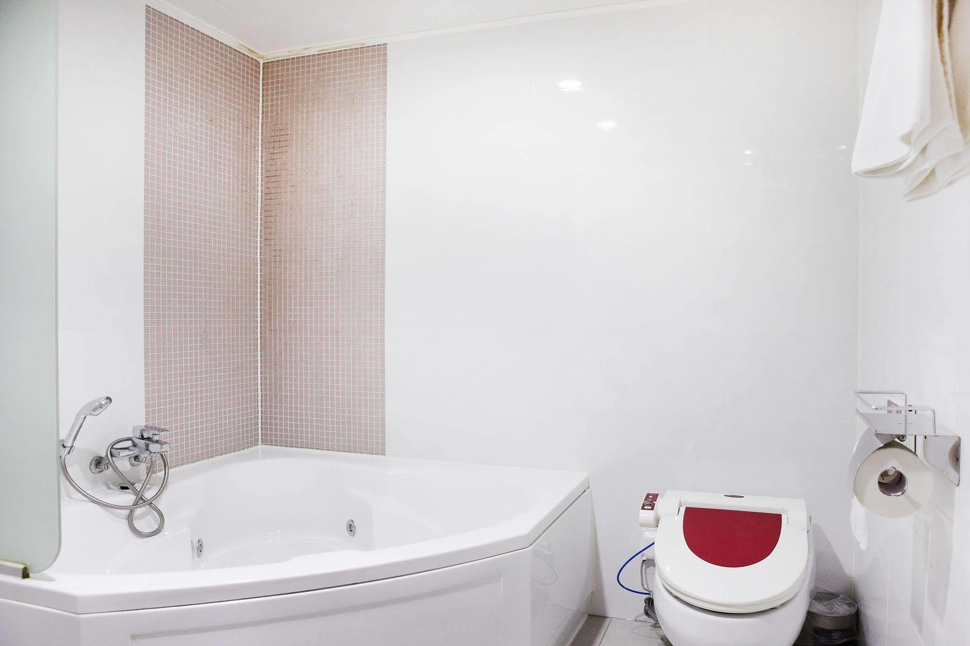 Hwaseong Bell Hotel מראה חיצוני תמונה