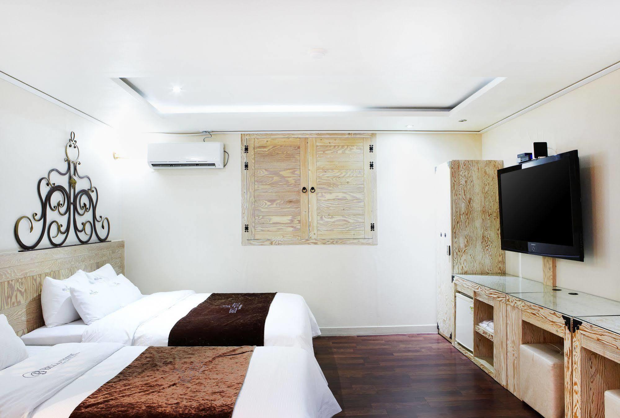 Hwaseong Bell Hotel מראה חיצוני תמונה