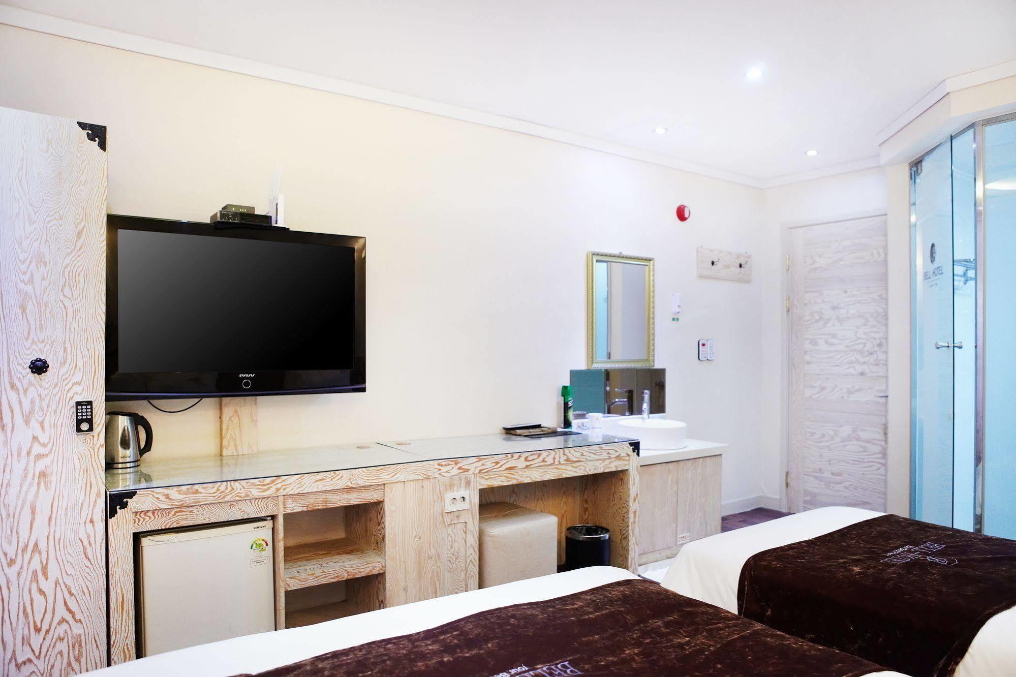 Hwaseong Bell Hotel מראה חיצוני תמונה